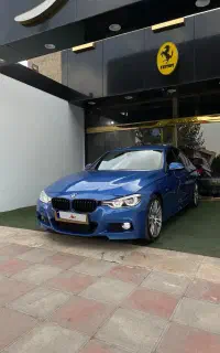 بی ام و 320i