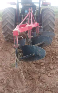 گاوآهن تسمه ای