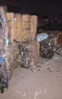 کاردرضایعات تمرکز برکارتن ونایلون