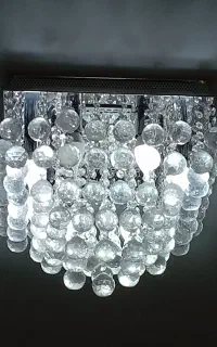 لوستر فروشی