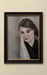 نقاشی چهره سیاه قلم