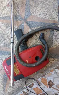 جارو برقی ژاپنی