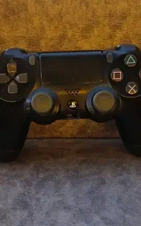 دسته بازی ps4 اصلی