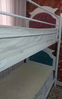 تخت دو طبقه