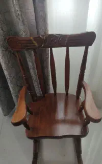 صندلی راک بچه گانه
