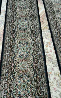 ۱۶متر(۳تخته) فرش راه پله کناره ماشینی ۷۰۰شانه،عرض۱