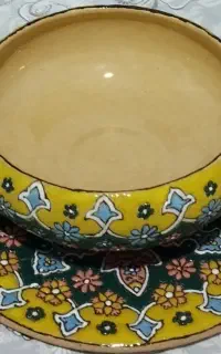 بشقاب وکاسه مینا کاری