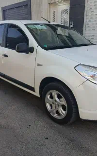 ساندرو مدل ۹۶ دنده کم کار