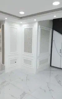 کاغذ دیواری و کفپوش و قرنیز پی وی سی به قیمت شرکت