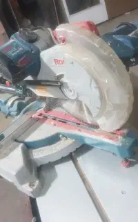 فارسی بر رونیکس ۵۳۰۲