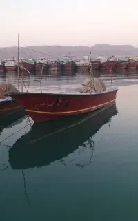 قایق ۲۷ فوت  با موتور ۱۰۰ یاماها