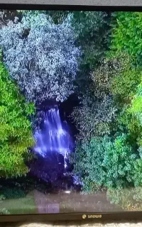 تلویزیون اسنوا ۴۳اینچ‌