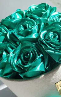 رز ربانی دست‌ساز ولوکس، هدیه خاص برای مناسبت‌ها