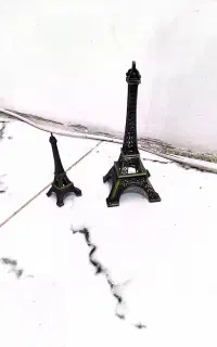 دو عدد برج ایفل دکوری
