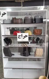 قفسه دکوری چوبی  برای مغازه و فروشگاه