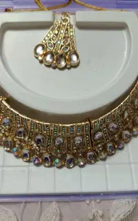 سرویس زنانه هندی