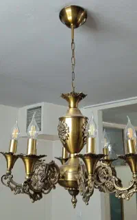 لوستر ۸ شاخه