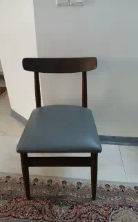 سه عدد صندلی غذا خوری