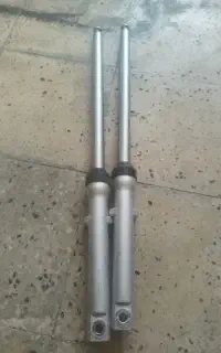 کمک جلو موتورسیگلت