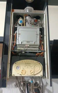 تعمیرات/اسیدشویی/سرویس انواع پکیج