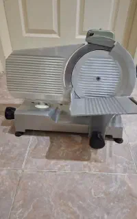 اسلایسر کالباس بر پارس برش