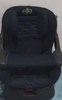 صندلی ماشین کودک