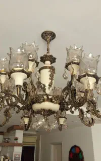لوستر ۱۶ شعله بسیار زیبا و بزرگ
