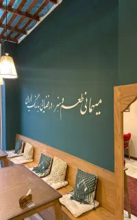 استخدام نیرو  خانم (ویتر) در کافه