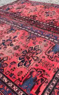 فرش دست باف قدیمی