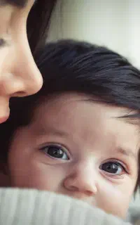 دکورهای بهاری و تولد آتلیه عکس مثبت کودک خانواده