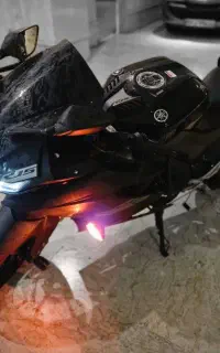 یاماها R15 مشکی مات