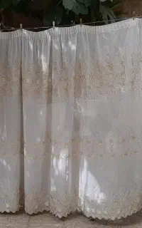 حریر پرده ارتفاع ۱۶۰عرض ۴۶۰