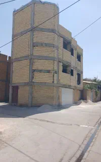 فروش فوری فقط طبقه اول ساختمان نیمه کاره