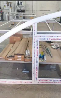 درب و پنجره دوجداره upvc و توری های پلیسه ای