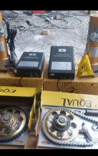 نصب کرکره برقی و شیشه سکوریت