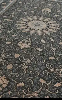 فرش ۷۰۰ شانه