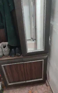 آینه و جاکفشی
