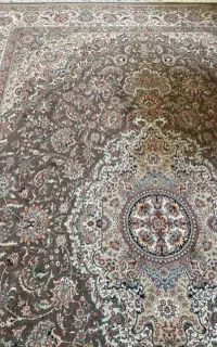 فرش ۷۰۰ شانه ۹ و ۱۲ متری