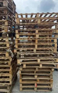 پالت چوبی لقمه ای 110*110