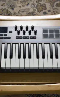 میدی کیبورد Nektar lx25+ در حد آک