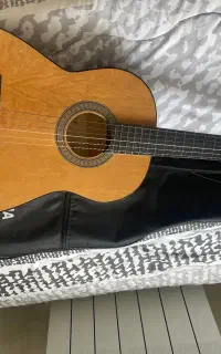 گیتار مدل یاماها کاملا نو ۵۰ درصد تخفیف