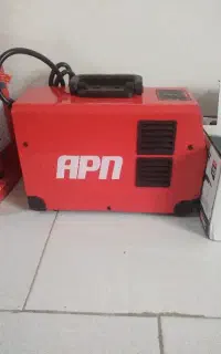 خورده کاری ساختمان ( تعمیرات لوله کشی آب و گاز )