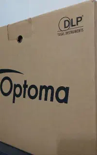 ویدئو پروژکتور optoma کاملا صفر و پلمپ