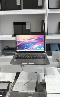 لپ تاپ ژاپنی لمسی وسیم کارتخور با رم۱۶ و بدنه فلزی