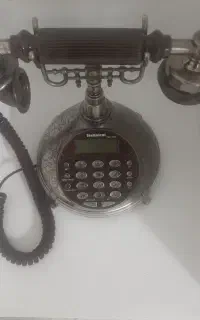 تلفن رومیزی