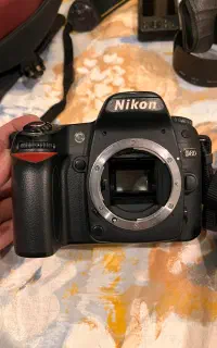 نیکون D80