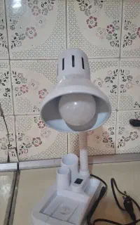 چراغ مطالعه