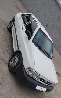 پراید ۸۱عروسک