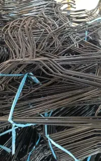 آویزلباس فلزی جنس ضخیم