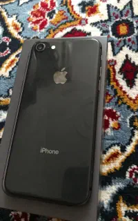 آیفون 8